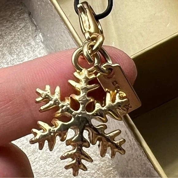 Coach Boxed Wristlet & Charms Gift Set – Perfect Holiday Gift – NWT - Picture 16 of 16